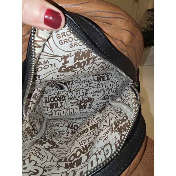 Loungefly Marvel Guardians Of The Galaxy Tree Stump Groot Mini Backpack - Picture 4 of 7